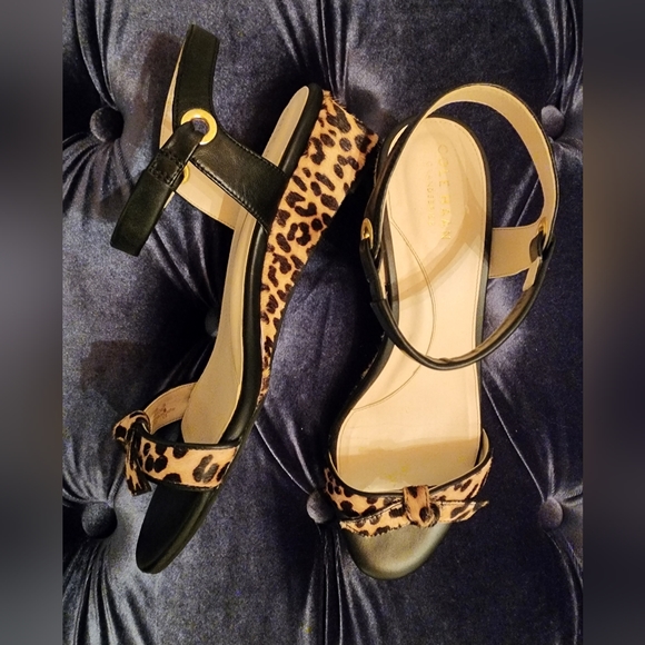 Cole Haan Pony Hair Leopard & Black Sandals sz 8 EUC - Picture 3 of 4